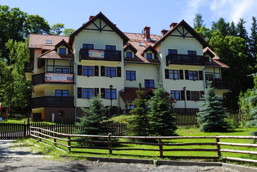 Apartamenty Sun Seasons 24 - Rezydencja Parkowa Szklarska Poręba Buitenkant foto